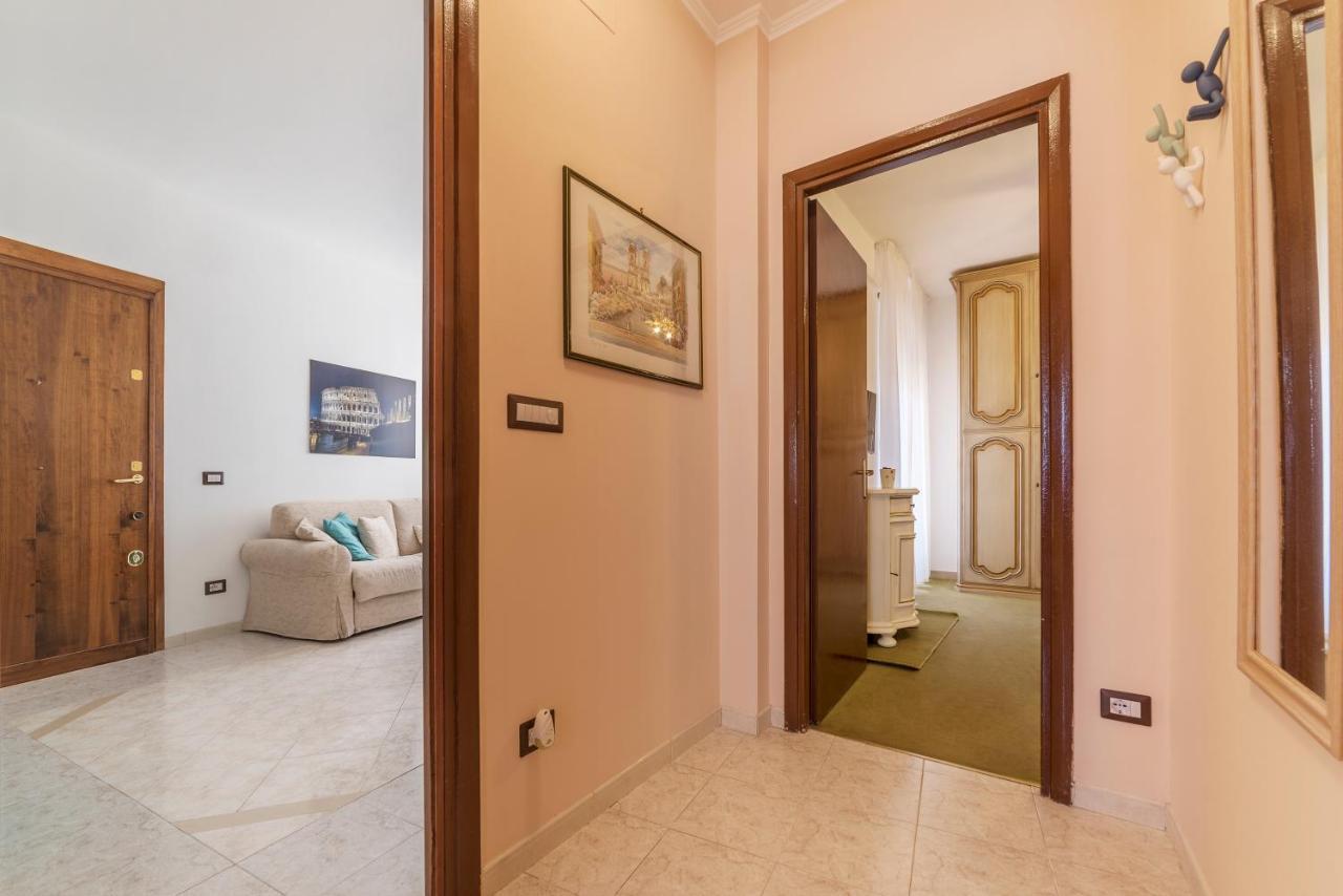 San Giovanni Apartment With Balcony Roma Eksteriør bilde
